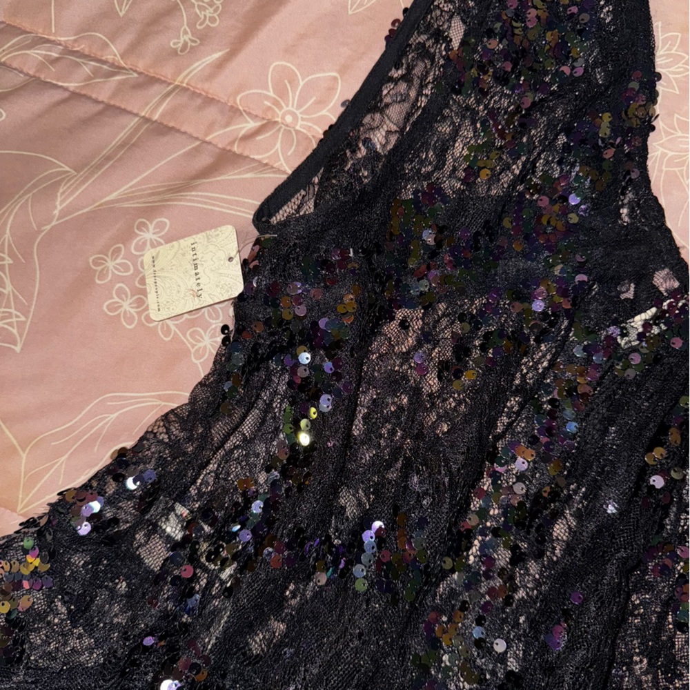 Intimately Free People Shimmer Stunner Sheer Lace Sequin Slip New with tag M - Picture 6 of 7